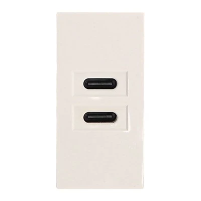 Duální USB C 10,5W nabíječka