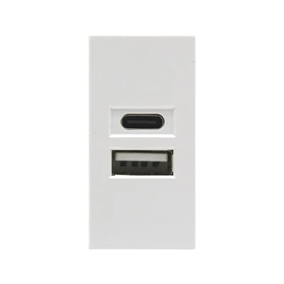 Jedna USB C 10,5W nabíječka