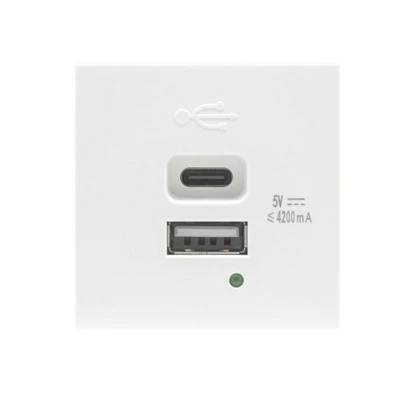 USB A USB C 21W nabíječka